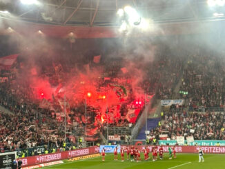 1. FC Köln stoßt mit seinen Fans in die Top 3 Deutschlands