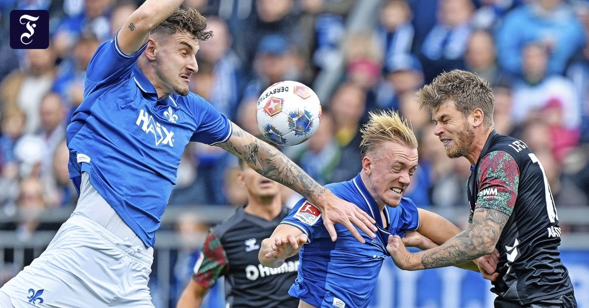 SV Darmstadt 98 spielt gegen FC Schalke 04 in 2.