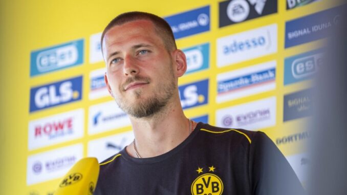 Waldemar Anton privat: So lebt der BVB-Kicker als